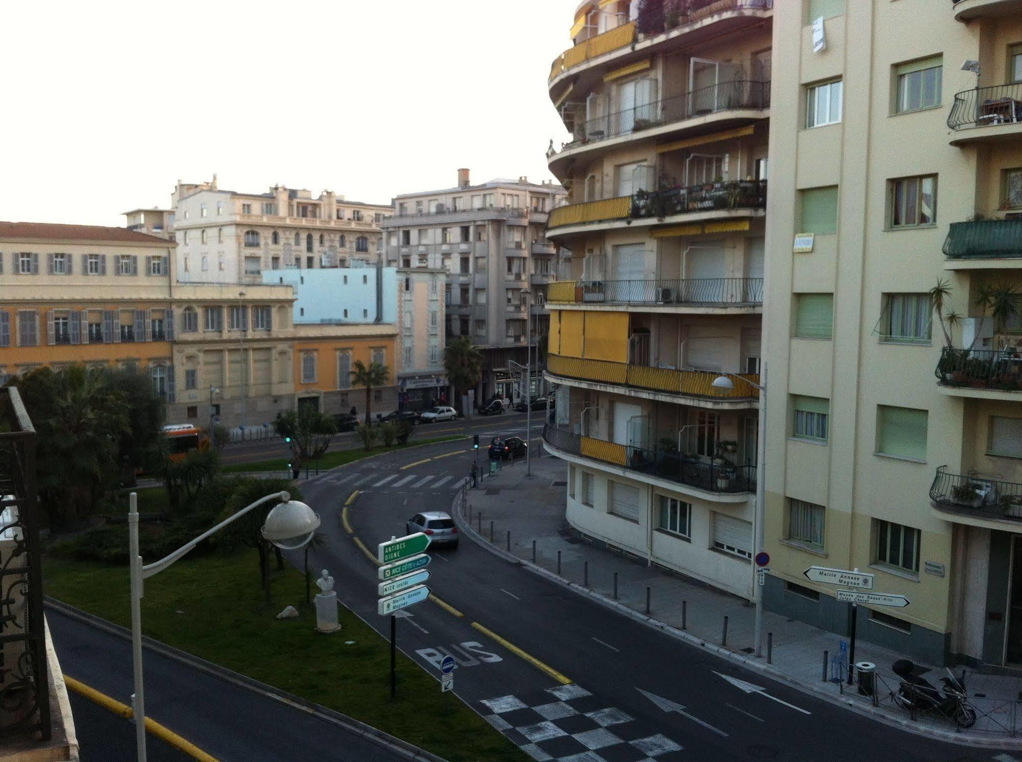 Hotel Carlone Νίκαια Εξωτερικό φωτογραφία