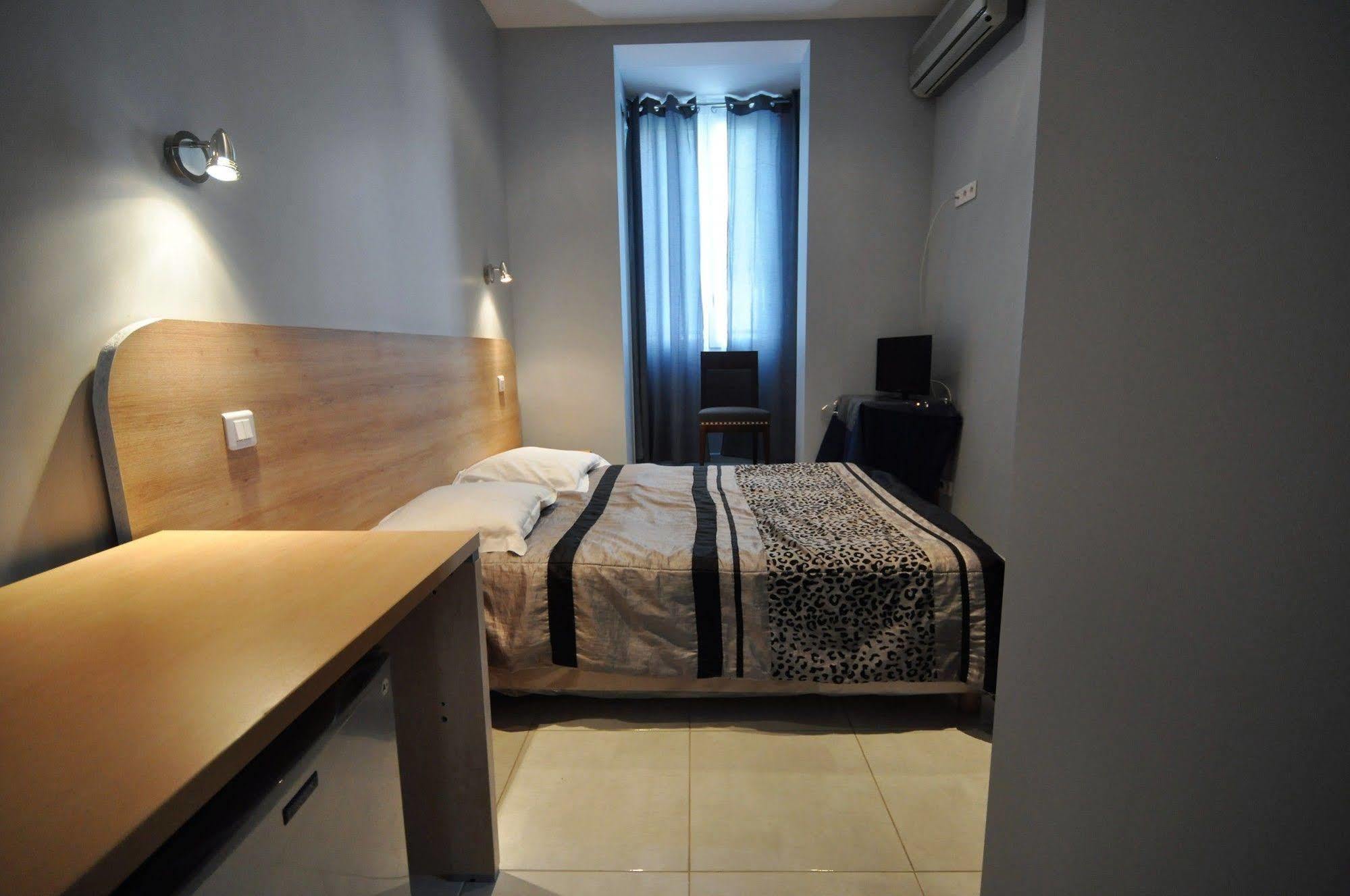 Hotel Carlone Νίκαια Εξωτερικό φωτογραφία